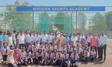 न्यु मॉडर्न इंजिश स्कूल येथे मॉडर्न स्पोर्ट्स अकॅडमी चे उदघाटन