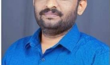 आधारकार्ड माहिती दुरूस्ती विद्यार्थी पोर्टलला करायची तरी किती वेळा???*शाळा संचमान्यता आॉफलाईन करण्यात यावी. __कृष्णा पोळ शिक्षक