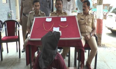 सोनतळी येथील घरफोडी प्रकरणी दोन मुली ताब्यात...पोलीसांकडून 2,05,000 रूपयांचा मुद्देमाल जप्त