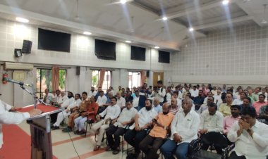 कै.विनायकराव क्षीरसागर यांना सर्वपक्षीय मान्यवरांकडून आदरांजली