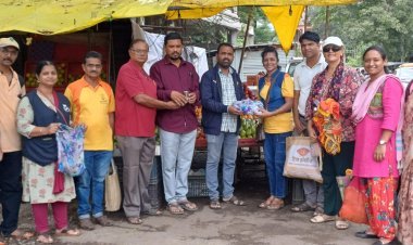 वृक्ष प्रेमी ऑरगनायजेशनच्या वतीने फळ विक्रेत्यांना कापडी पिशव्या, स्टील कपांचे वाटप