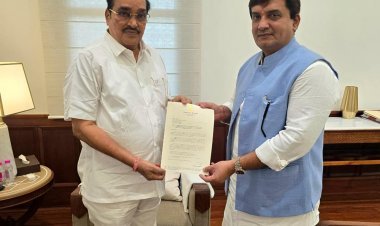 महापुराचे संकट रोखण्यासाठी अलमट्टीतून विसर्ग वाढवावा आणि उच्चस्तरीय समिती नेमावी-खासदार धनंजय महाडिक