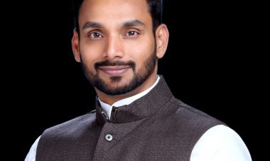 लोकसभा शिवसेना संसदीय पक्षाच्या उपनेते पदी खासदार धैर्यशील माने