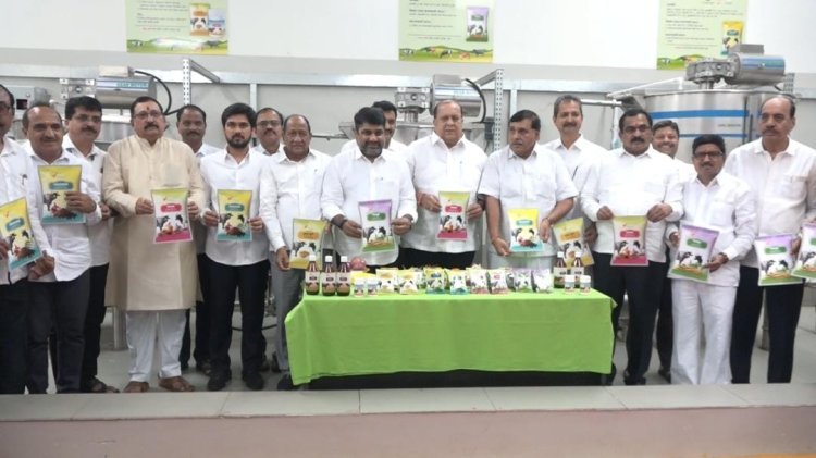 गोकुळच्या हर्बल पशुपरक उत्पादनांचा दुग्ध व्यवसायिकाना निश्चित फायदा होईल-ना. हसन मुश्रीफ
