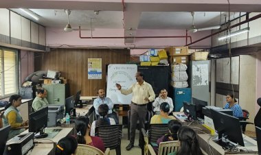 मुलांचा बौधिक विकास होण्यासाठी सहा महिने बाळाला आईचे स्तनपान आवश्यक - डॉ. योगेश साळे