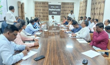 शाळांमध्ये सी सी टी व्ही कॅमेरे तसेच इतर बाबींबाबत जिल्हाधिकाऱ्यांकडून सक्त सूचना