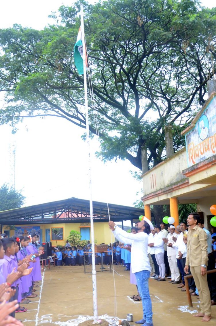सातार्डे येथे स्वातंत्र्यदिन विविध कार्यक्रमाने उत्साहात साजरा