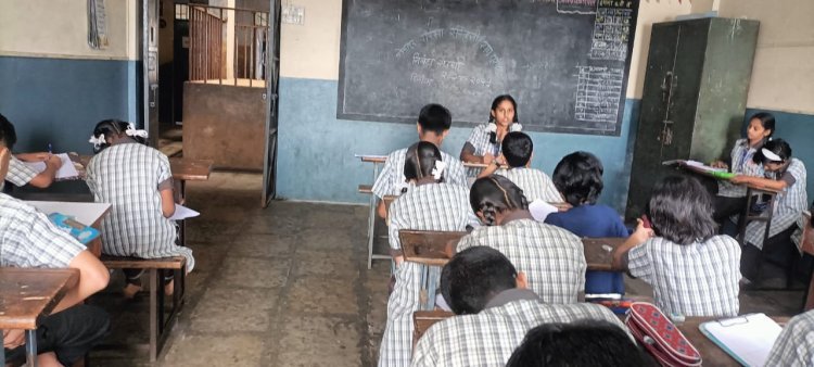 शाही दसरा महोत्सव २०२४ : दसरा महोत्सवानिमित्त निबंध स्पर्धा संपन्न
