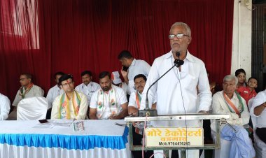 पालकमंत्र्यांच्या भुलथापा, अमिषे ,दडपशाहीला बळी पडू नका : दत्तोपंत वालावलकर