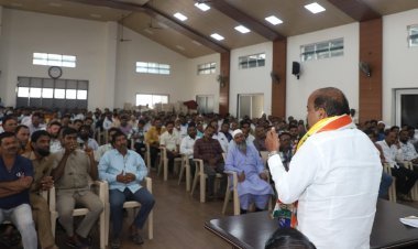 रिक्षा चालकांना सतावणारा खराब रस्त्यांचा प्रश्न सहा महिन्यात निकाली काढणार - राजेश लाटकर