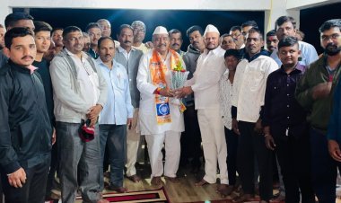 तुरंबे येथील काँग्रेसचे नेते उमर पाटील यांच्या गटाचा के. पी. पाटील यांना जाहीर पाठिंबा