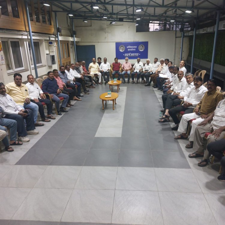 इंडिया आघाडीच्या वतीने कोल्हापूर ते माणगाव डॉक्टर बाबासाहेब आंबेडकर सन्मान बाईक रॅली, अभिवादन कार्यक्रम