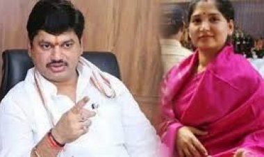 धनंजय मुंडे यांनी गैरमार्गाने निवडणूक जिंकली ; करुणा शर्मा यांची न्यायालयात निवडणूक याचिका दाखल