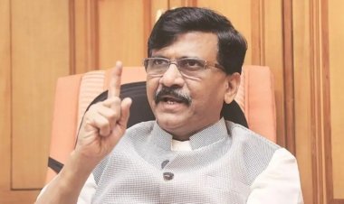 ... म्हणून अजित पवारांच्यात मुंडेंचा राजीनामा घेण्याची हिंमत नाही ; संजय राऊत यांचा घणाघात