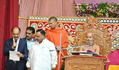 आचार्य श्री विशुद्धसागरजी यांना संजय घोडावत विद्यापीठाची  मानद 'डॉक्टरेट' जाहीर