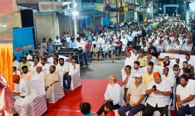 कागलमध्ये सावनी शेंडे यांच्या अभंगरंगच्या भक्तीरसात रसिक चिंब