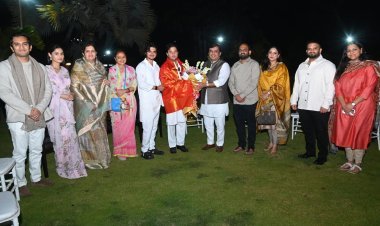 नाम. ज्योतिरादित्य सिंधिया यांची कोल्हापुरात खास. धनंजय महाडिक यांनी घेतली भेट