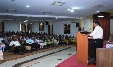 स्त्री-भ्रूण हत्या रोखण्यात महिलांची भूमिका महत्त्वाची: डॉ. विलास शिंदे