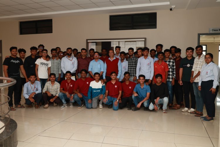 संजय घोडावत इन्स्टिट्यूट मध्ये "सीएनसी प्रशिक्षण" कार्यक्रम संपन्न