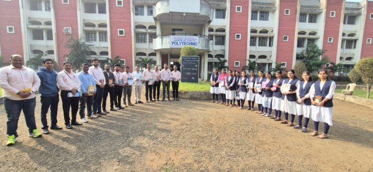 तात्यासाहेब कोरे पॉलिटेक्निकमध्ये "वाचन संकल्प महाराष्ट्राचा" उपक्रमांतर्गत सामूहिक वाचन कार्यशाळा