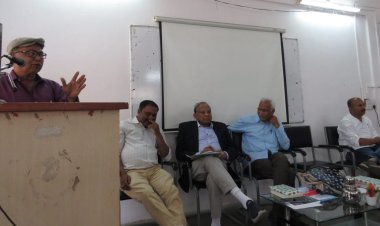 खांडेकर हे जीवनवादी लेखक : रवींद्र ठाकूर