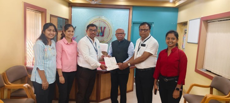 कोरे अभियांत्रिकीचे प्राध्यापक , विद्यार्थी यांना भारत सरकारचे कॉपीराईट नोंदणी प्रमाणपत्र