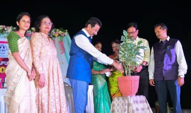 यशासाठी चिकाटी, धैर्य आणि आत्मविश्वास आवश्यक: प्र-कुलगुरू डॉ. प्रमोद पाटील