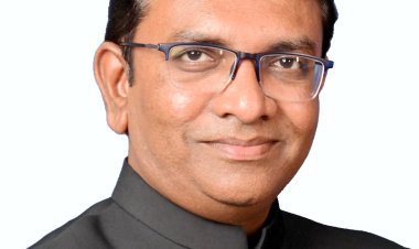 जळगावच्या राजा ढाले धम्मसंगीतीच्या अध्यक्षपदी डॉ. आलोक जत्राटकर