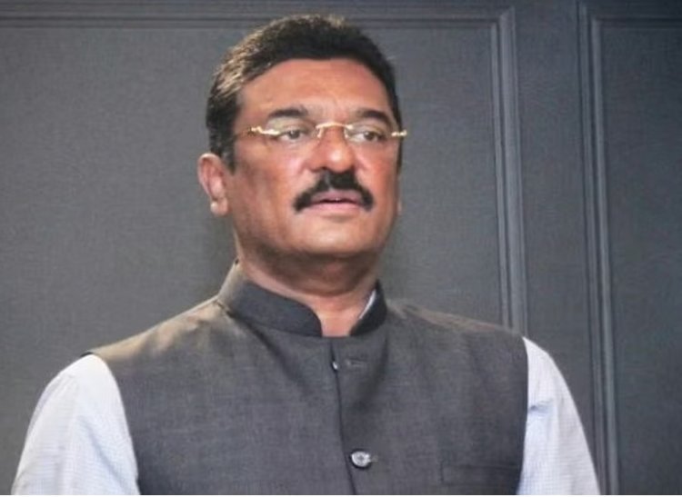 अनियमितता झाल्याने १३१० एसटी बसेसची निविदा प्रक्रिया रद्द : मंत्री प्रताप सरनाईक