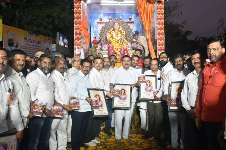 गोकुळ मार्फत राष्ट्रमाता जिजाऊ रथयात्रेचे स्वागत