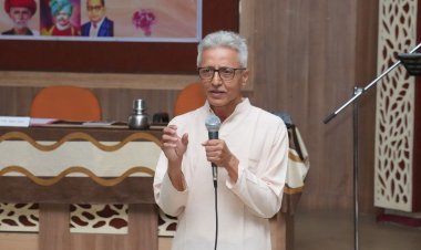 जगातील पहिला सहशिक्षणाचा प्रयोग कोल्हापूर संस्थानात - श्रीराम पचिंद्रे