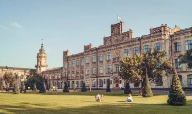 ... तर आंतरराष्ट्रीय विद्यार्थ्यांना हार्वर्ड विद्यापीठात प्रवेश देण्याचा अधिकार रद्द