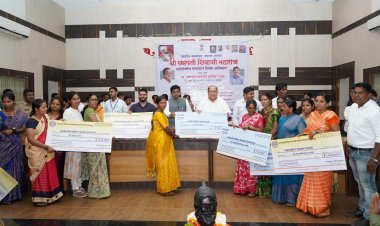 शासकीय अधिकाऱ्यांनी मनात अपेक्षा न ठेवता काम करावे -  मंत्री हसन मुश्रीफ