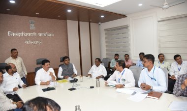 रोजगार निर्मितीसाठी जिल्ह्याचा विशेष आराखडा तयार करा - पालकमंत्री प्रकाश आबिटकर