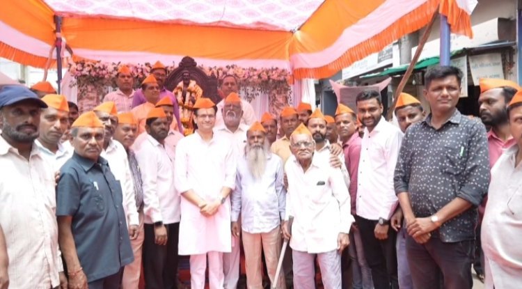 शिवराज्याभिषेक सोहळ्यानिमित्त शिवरायांना समरजितसिंह घाटगेंकडून अभिवादन