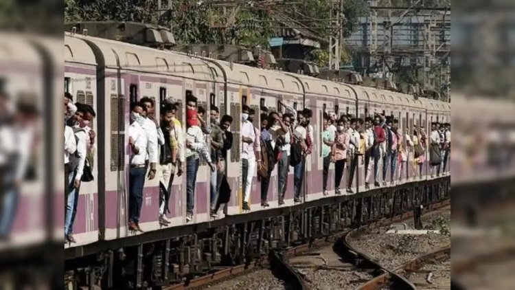 दिवा ते मुंब्रा दरम्यान रेल्वे अपघात : ५ प्रवाशांचा मृत्यू तर अनेकजण जखमी