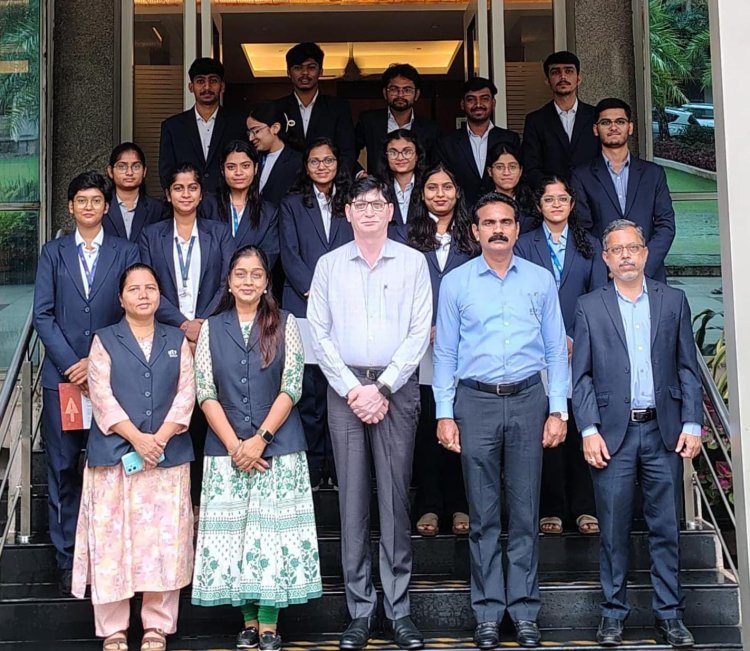 डी. वाय. पाटील आर्किटेक्चरच्या विद्यार्थ्यांची 'ईथॉस फेलोशिप' मध्ये उल्लेखनीय कामगिरी
