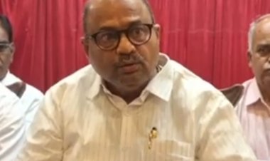 नेत्यावरचे आरोप नगरसेवकांनी अंगावर घेऊ नयेत - प्रा. जयंत पाटील