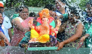 इराणी खणीमध्ये 60, 341 गणेश मुर्तींचे पर्यावरणपूरक विसर्जन