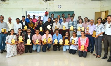 शरद कृषी महाविद्यालयात वक्तृत्व व वादविवाद स्पर्धा संपन्न