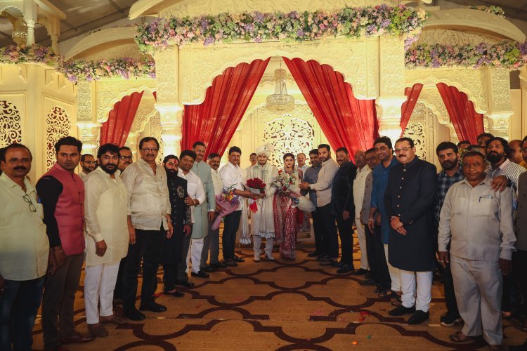 देसाई - मोरे व मोहिते विवाह सोहळा संपन्न