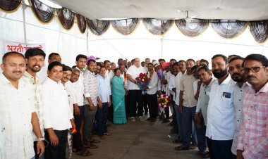 करनूरमध्ये समरजित घाटगे गटाच्या कार्यकर्त्यांचा मुश्रीफ गटात प्रवेश