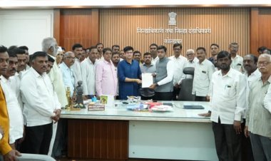 मतदार यादीतील घोळाबाबत राजे समरजितसिंह घाटगे यांनी घेतली जिल्हाधिकाऱ्यांची  भेट