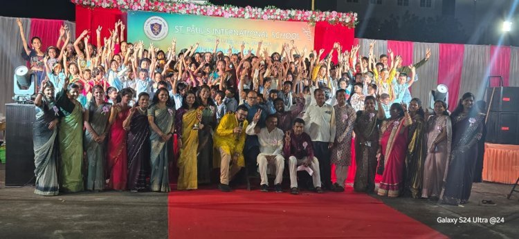 सेंट पाॅल्स इंटरनॅशनल स्कूल आळते येथे दीपोत्सव कार्यक्रम मोठ्या थाटामाटात संपन्न