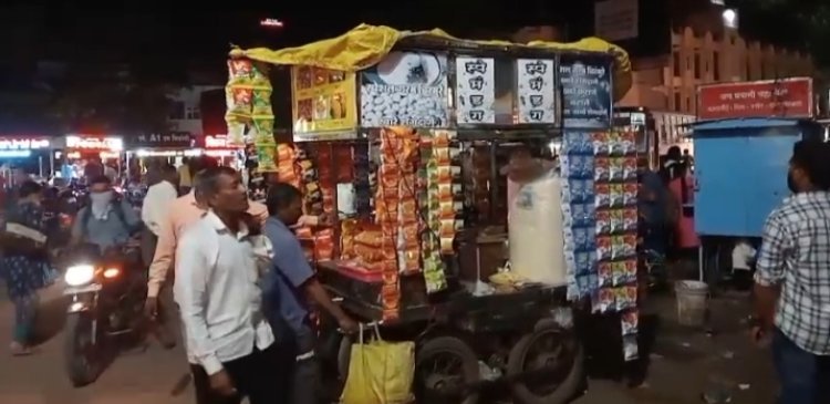 मध्यवर्ती बस स्थानक परिसरातील अतिक्रमणावर निर्मुलन पथकाची कारवाई