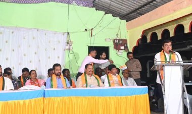 भाजप सरकारने महिलांना स्वावलंबी करून सक्षम बनवले - खा. धनंजय महाडिक