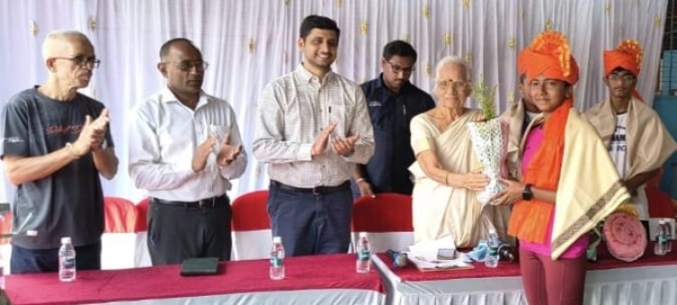 पिराजीराव घाटगे ट्रस्टच्या वतीने 'या' स्पर्धेसाठी निवड झालेल्या जलतरणपटूंचा सत्कार