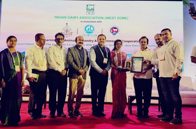 गोकुळच्या सुप्रिया चव्हाण यांना सर्वोत्तम महिला दूध उत्पादक पुरस्कार प्रदान