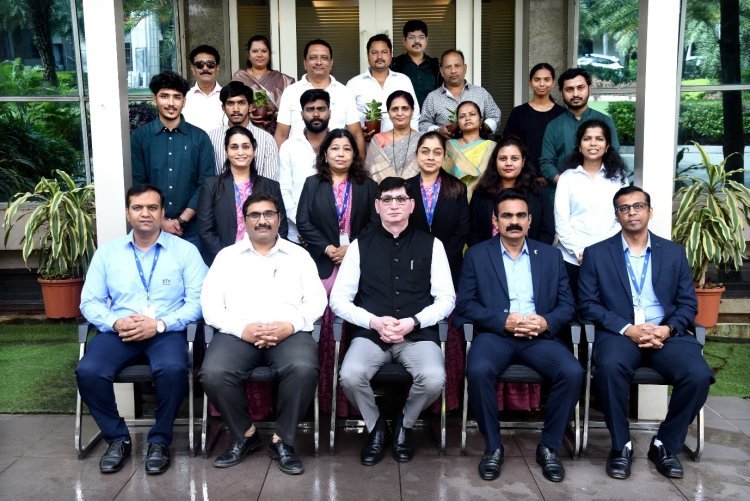 डी. वाय. पाटील अभियांत्रिकीच्या १० विद्यार्थ्यांना मिळाली आंतरराष्ट्रीय शिष्यवृत्ती