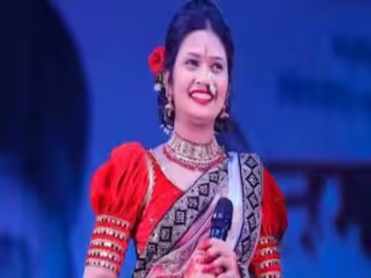 गौतमी पाटीलच्या कार्यक्रमात प्रेक्षकांनी केला  तुफान राडा ;  व्हिडिओ व्हायरल